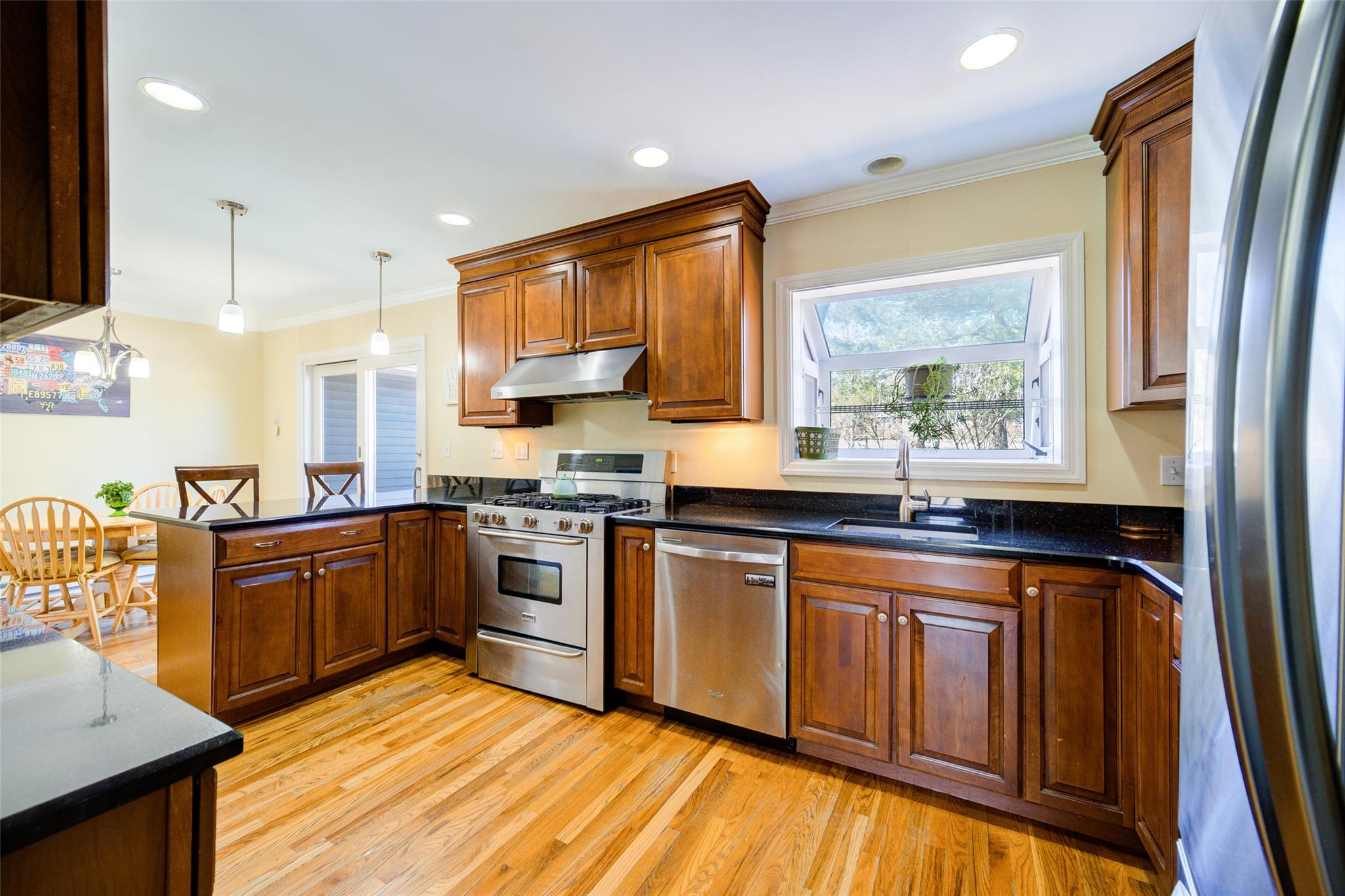 38 Ganung Drive, Ossining, New York image 17
