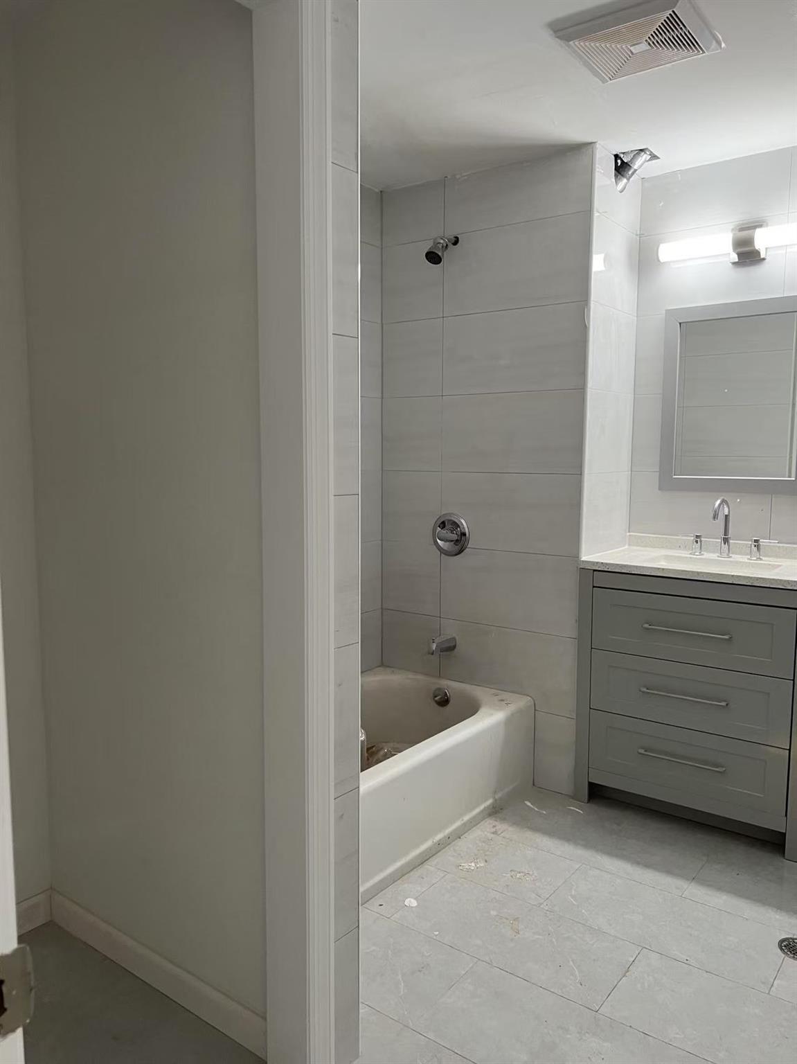 132-16 Maple Avenue #3A, Flushing, New York image 2