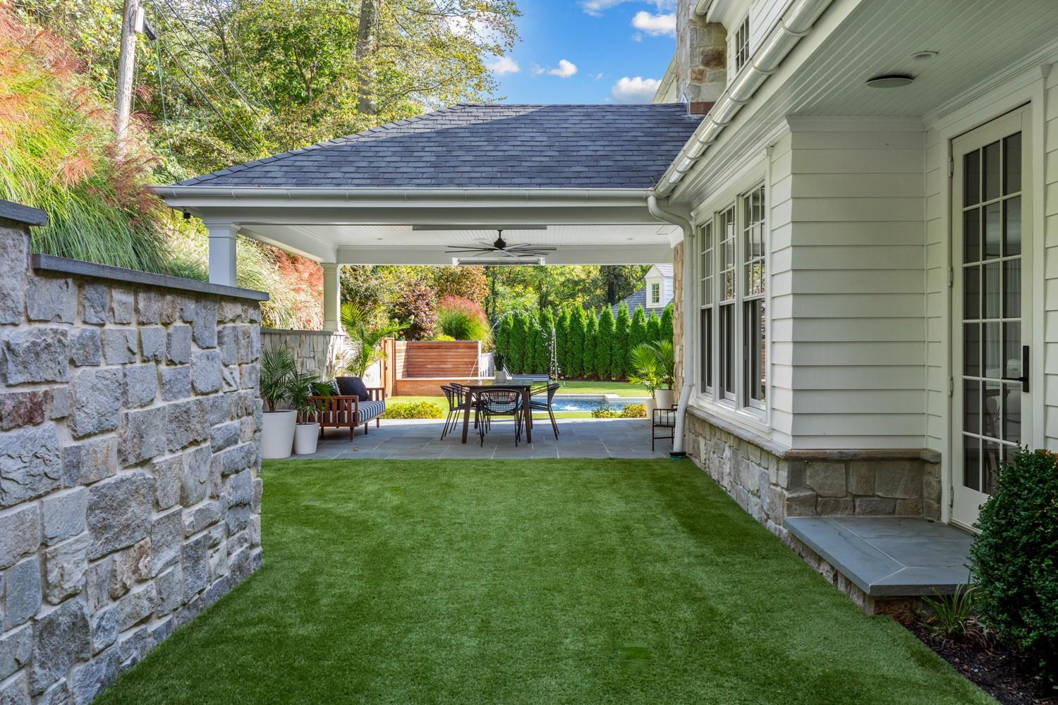 112 Plymouth Court, Manhasset, New York image 34