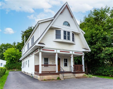 Apartment For Rent - 5 E Main Street #3<br/> Dutchess County, Pawling, NY 12564