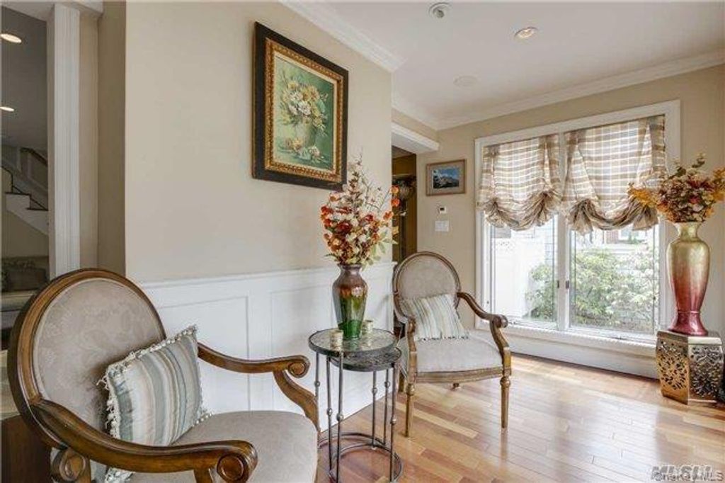 Photo of 3315 167th Street St, Flushing, NY 11358 (MLS # 987232)