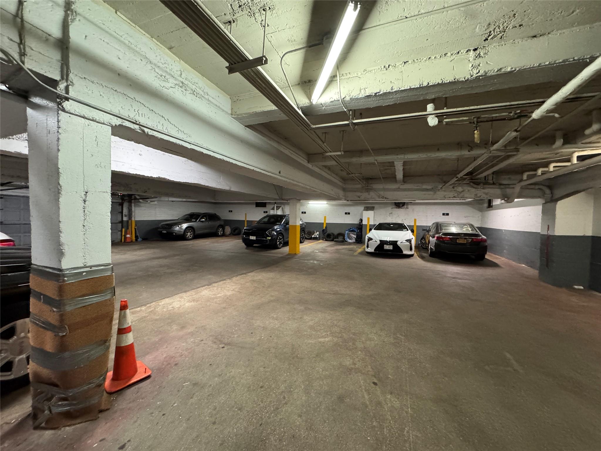 2 Town House Place #2H, Great Neck, New York image 43