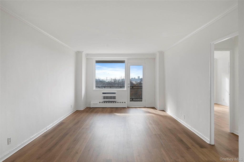 Photo of 5900 Arlington Avenue #6S, Bronx, NY 10471 (MLS # 943567)