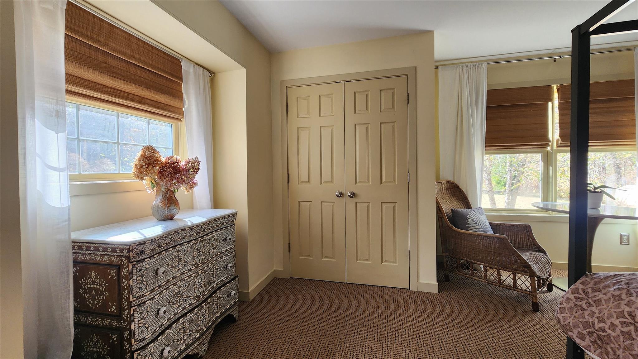 Saugerties, New York 12477, United States, 1 Bedroom Bedrooms, ,1 BathroomBathrooms,Residential,Active,1800