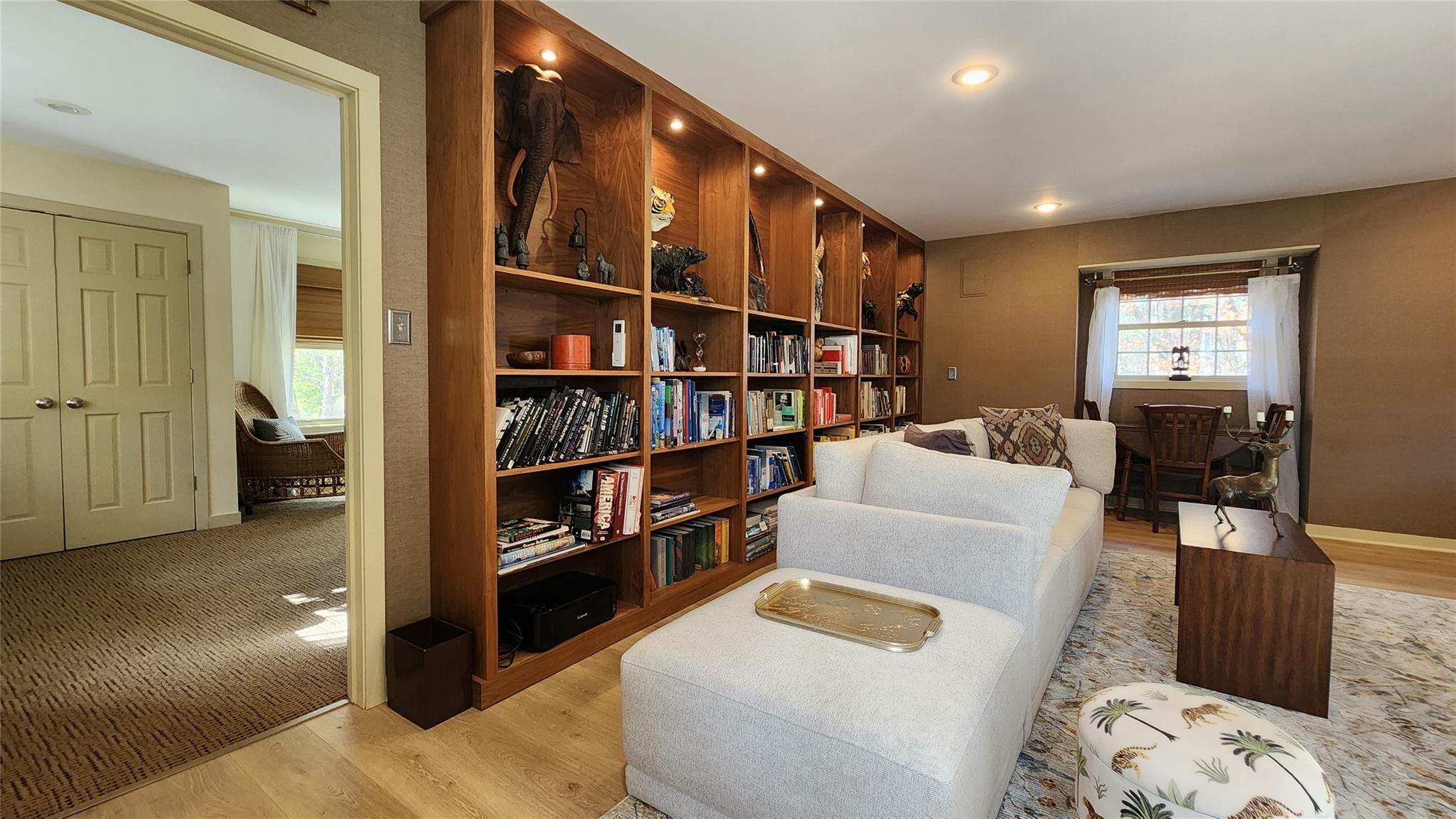 Saugerties, New York 12477, United States, 1 Bedroom Bedrooms, ,1 BathroomBathrooms,Residential,Active,1800