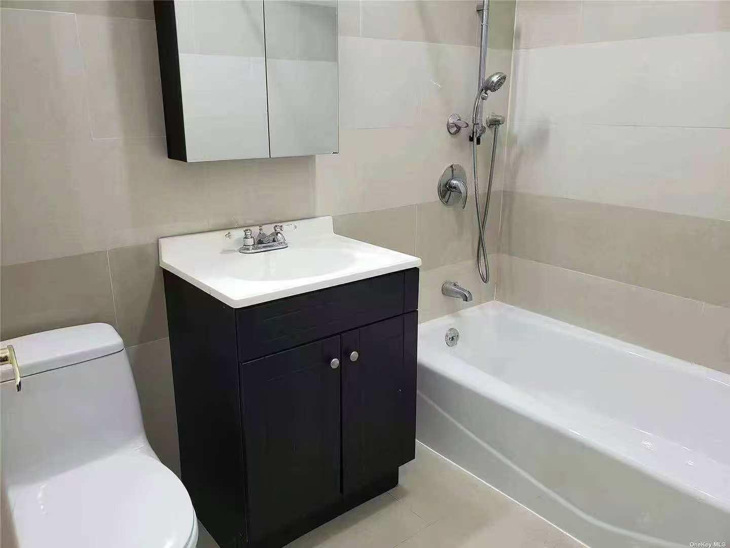 36-41 169 Street #3C, Flushing, New York image 6