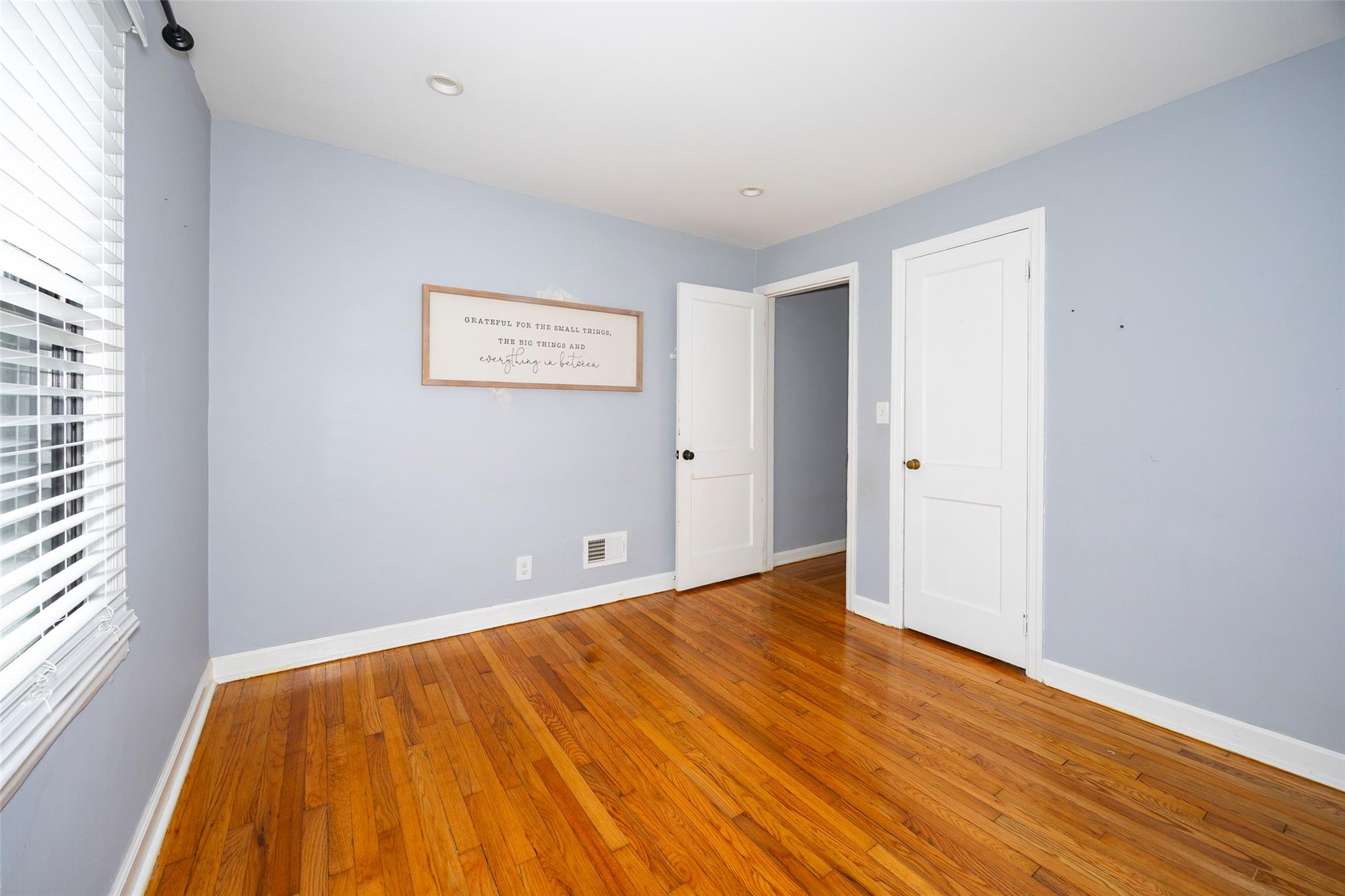 924 Violet Avenue, Hyde Park, New York image 17
