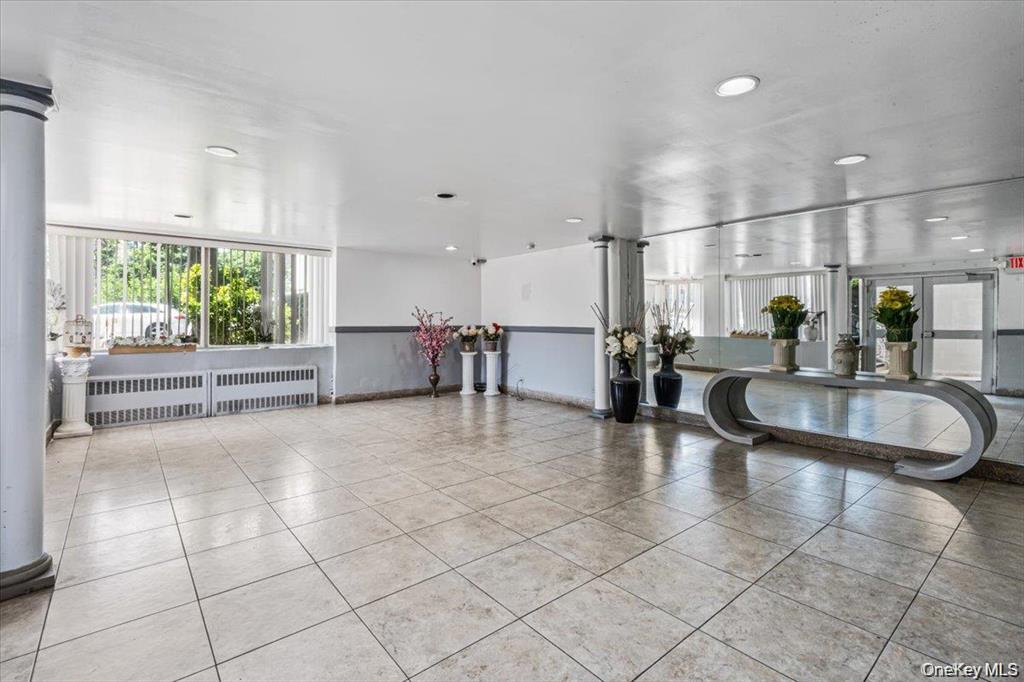 Photo of 3425 150th Street ST #1J, Flushing, NY 11354 (MLS # 1045900)