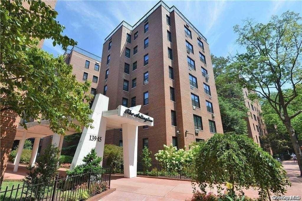 Photo of 139-15 83rd Avenue #330, Briarwood, NY 11435 (MLS # 945487)