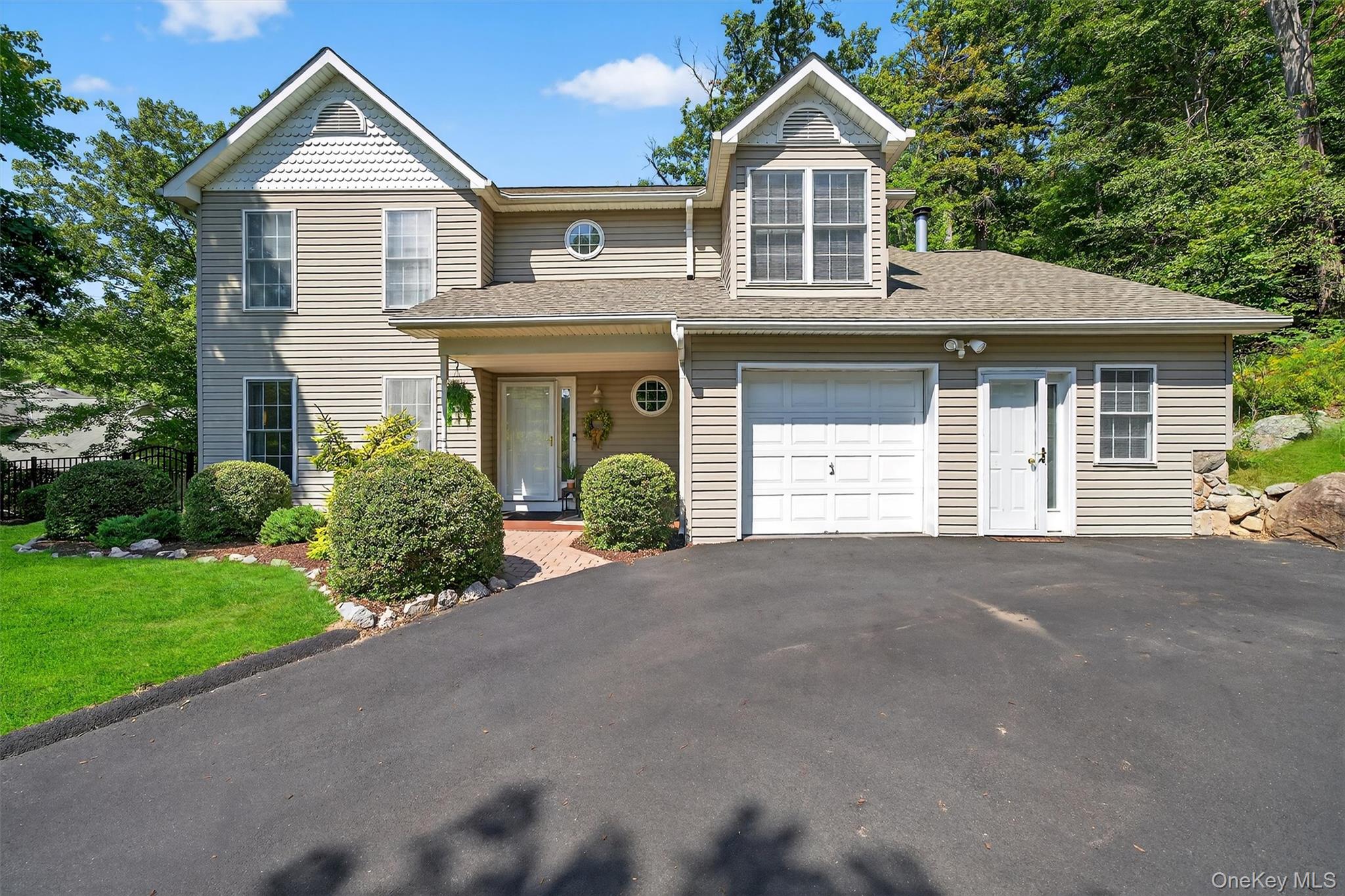 22 Fawnwood Lane