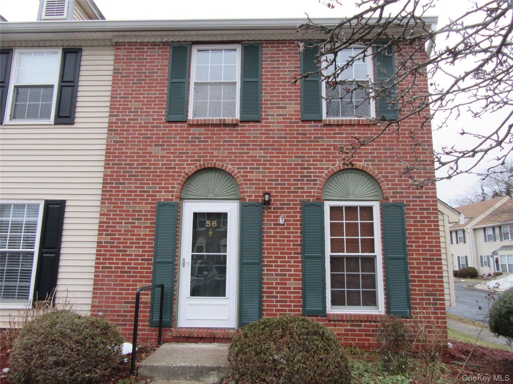 Photo of 56 Yorkshire Terrace, Washingtonville, NY 10992 (MLS # 950313)