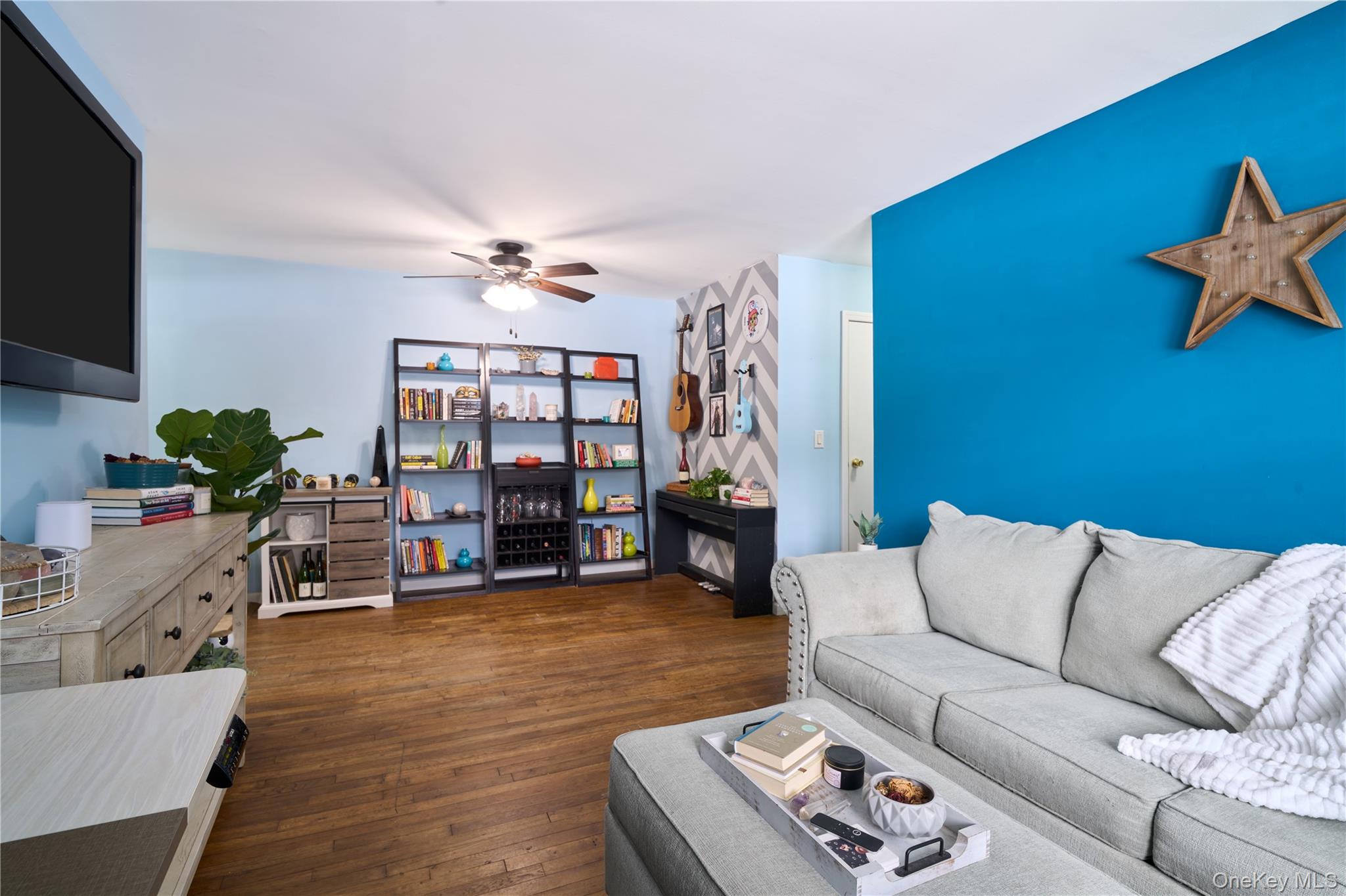 230 Fairharbor Drive 230