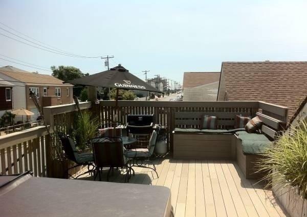 Long Beach, New York 11561, United States, 3 Bedrooms Bedrooms, ,2 BathroomsBathrooms,Residential,Active,93637