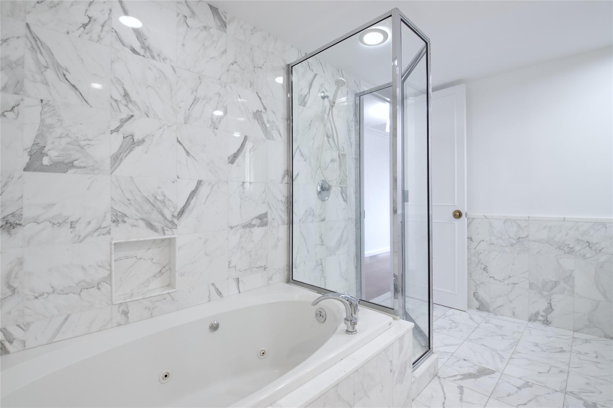 100 Hilton Avenue #710E, Garden City, New York image 17