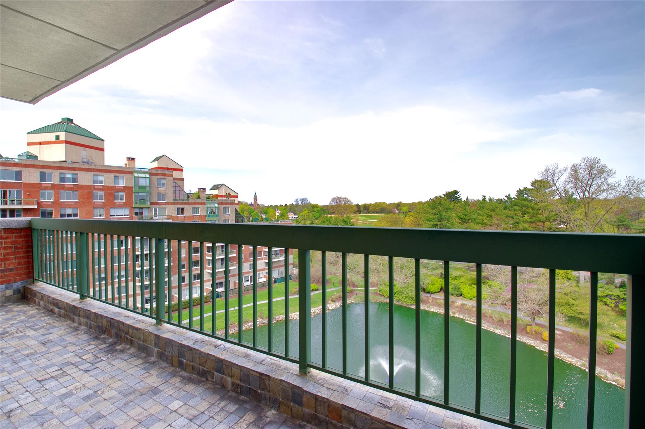 100 Hilton Avenue #710E, Garden City, New York image 21