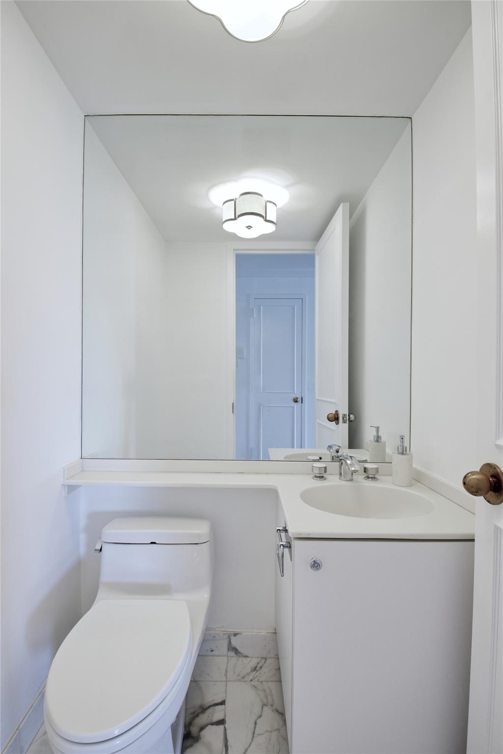 100 Hilton Avenue #710E, Garden City, New York image 15