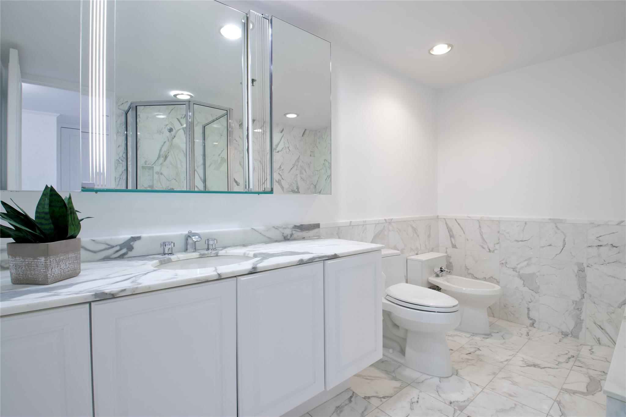 100 Hilton Avenue #710E, Garden City, New York image 16