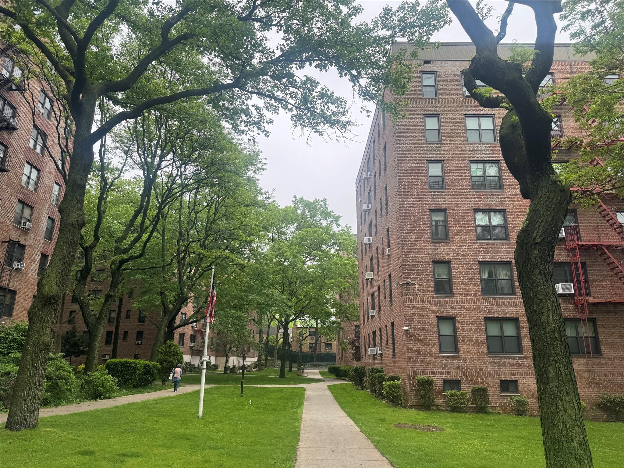 83-85 Woodhaven Boulevard #5U, Woodhaven, New York image 6