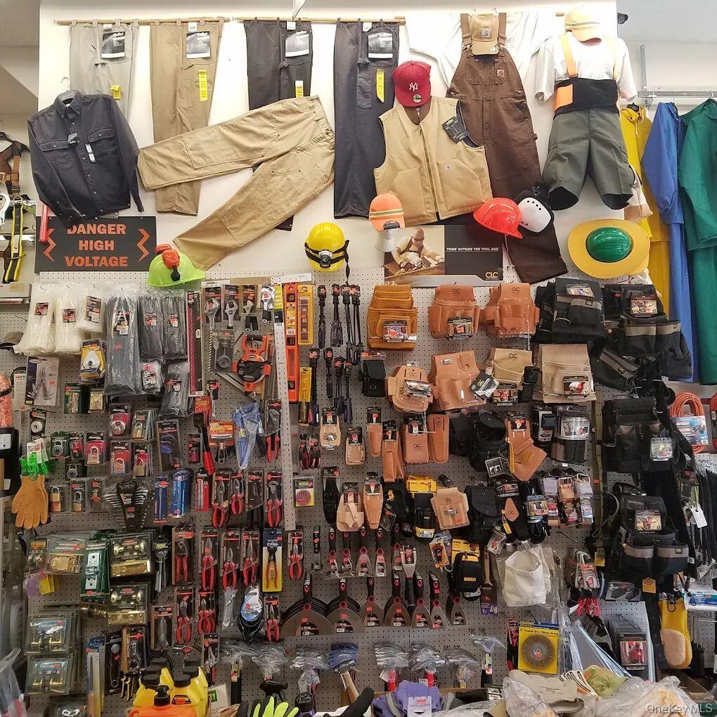 2635 Atlantic Avenue