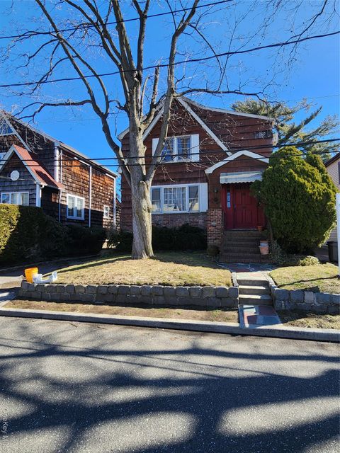 Homes For Sale - 1051 Stanton Avenue<br/> Woodmere, NY 11598