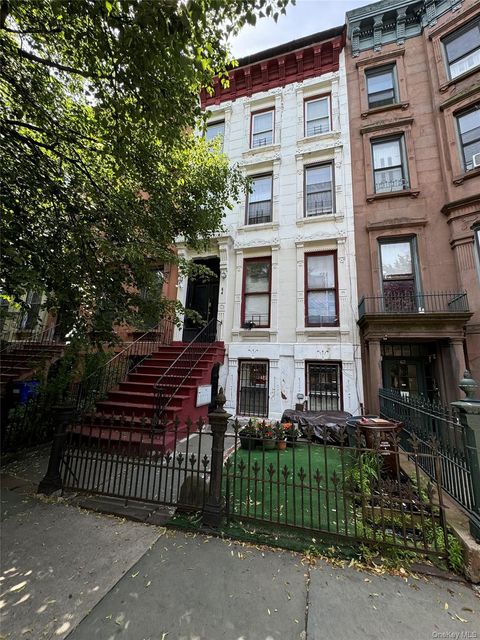Multifamily For Sale - 64 Hancock Street<br/> Brooklyn, NY 11216