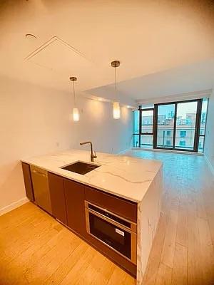 134-37 35th Avenue #8G, Flushing, New York image 24