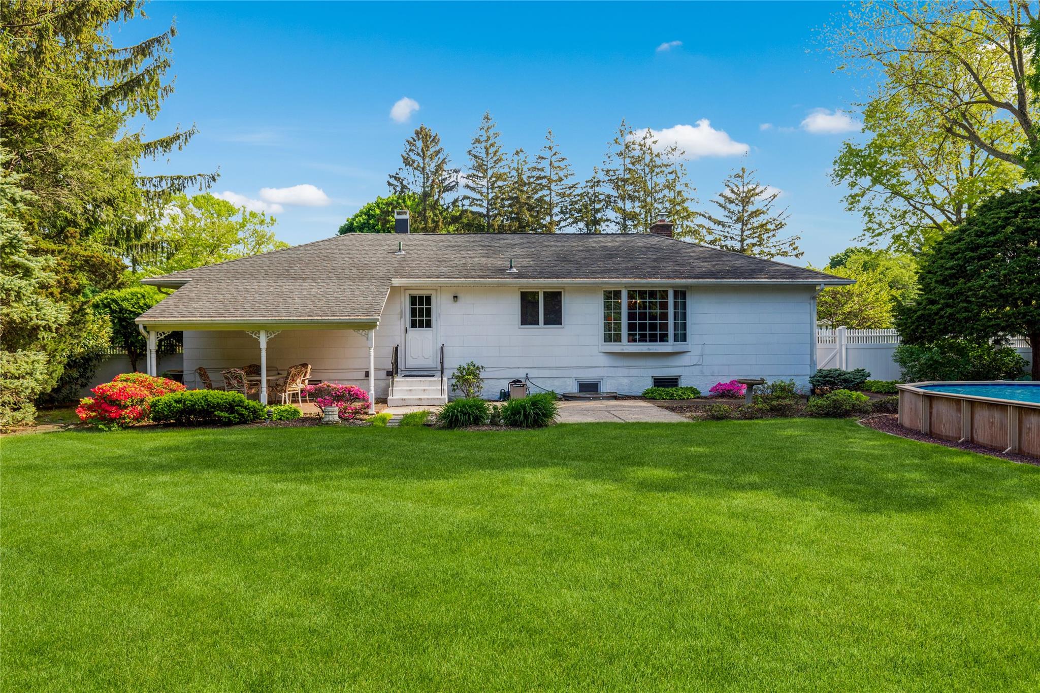 30 Barbara Avenue, Port Jefferson Station, New York image 38