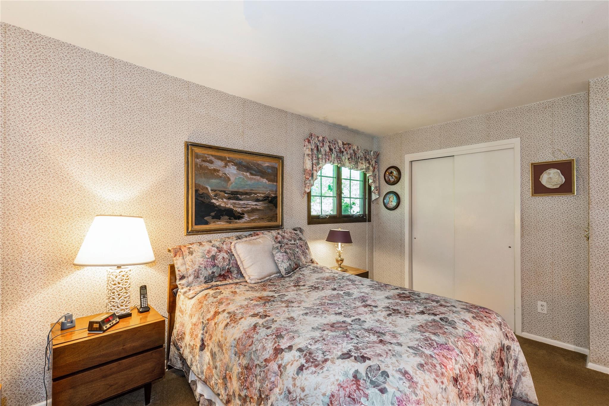 30 Barbara Avenue, Port Jefferson Station, New York image 21