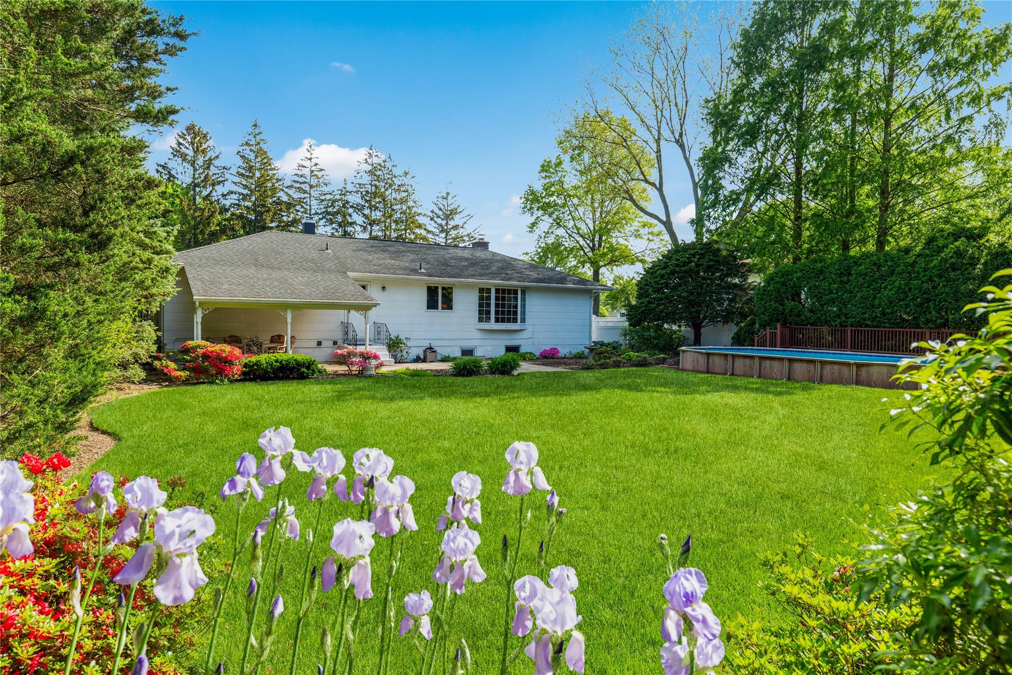 30 Barbara Avenue, Port Jefferson Station, New York image 37