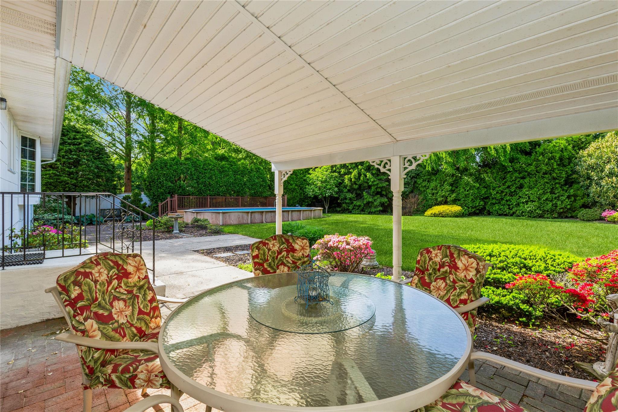 30 Barbara Avenue, Port Jefferson Station, New York image 6