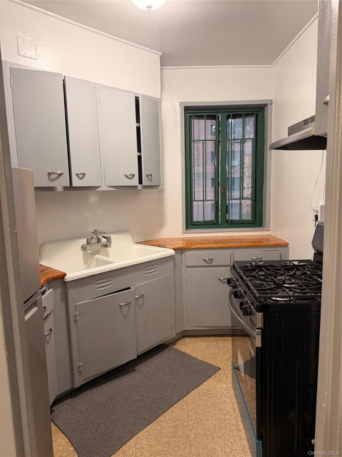 Condo For Rent - 1725 Purdy Street #2E<br/> Bronx County, Bronx, NY 10462