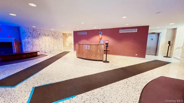 142-05 Roosevelt Avenue 204