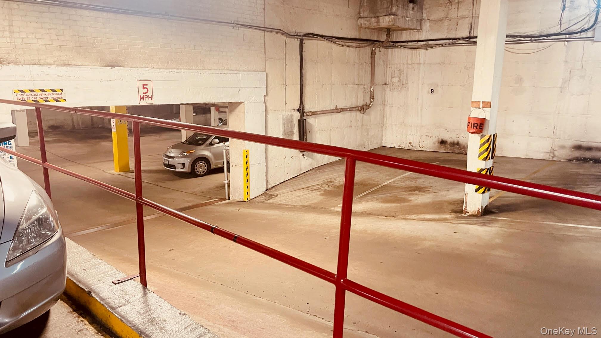 142-05 Roosevelt Avenue 204