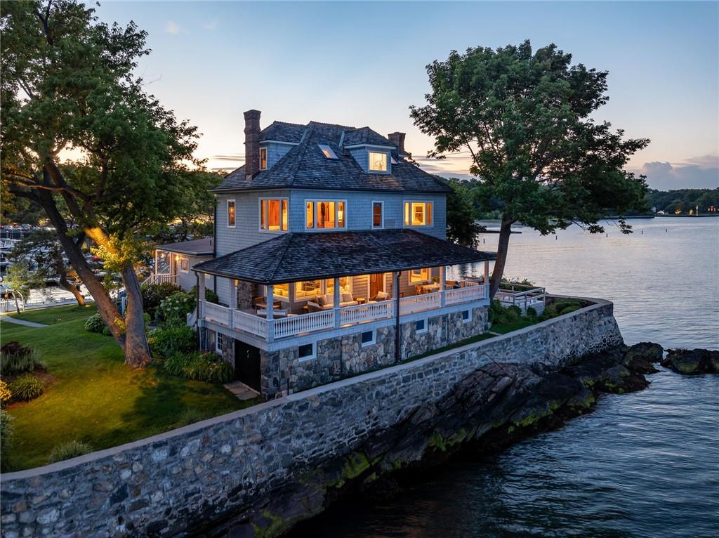 Rich, Greenwich, Connecticut image 29