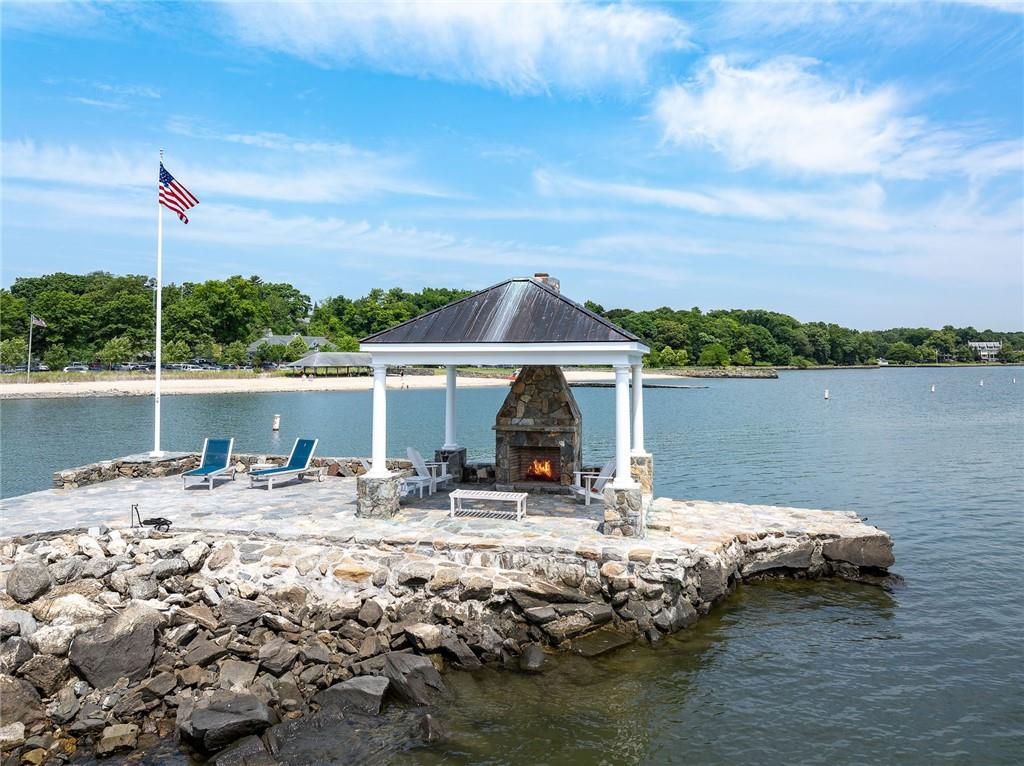 Rich, Greenwich, Connecticut image 25