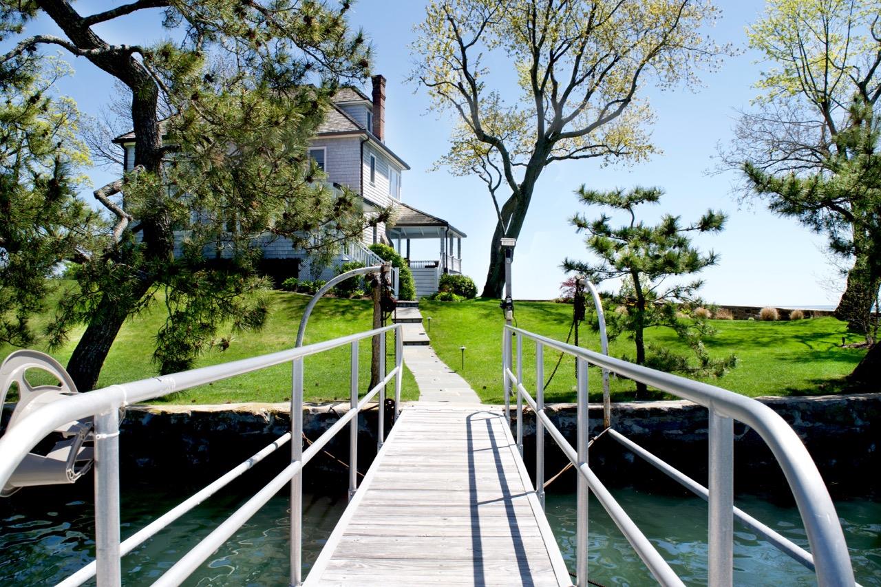 Rich, Greenwich, Connecticut image 31