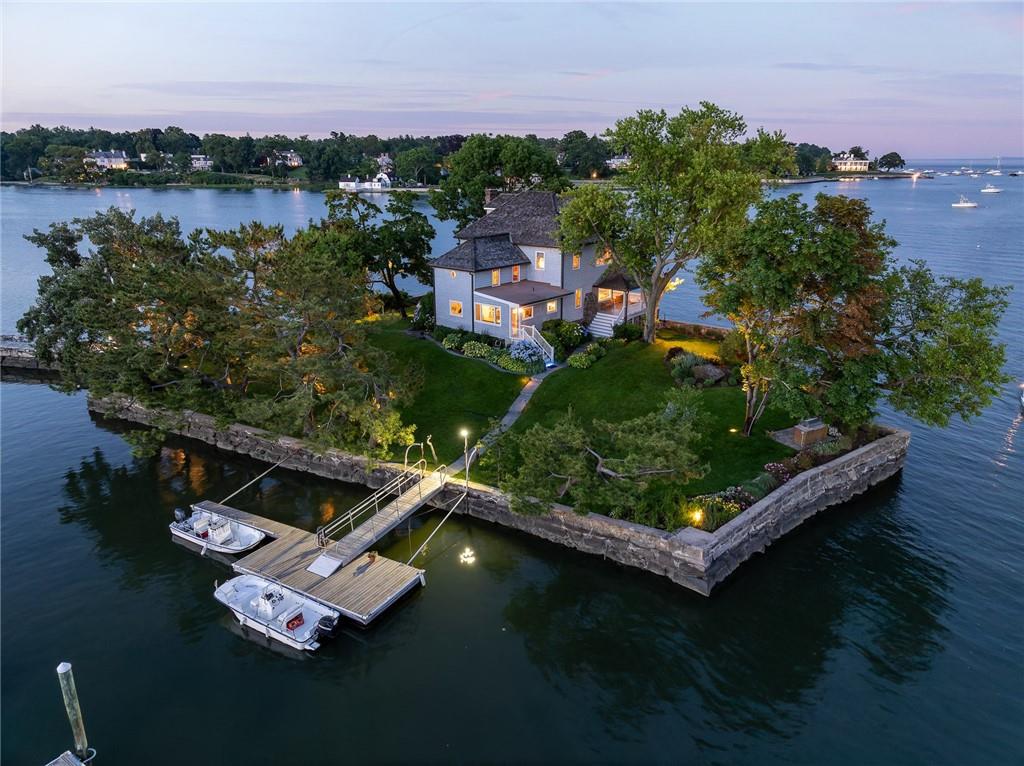 Rich, Greenwich, Connecticut image 2