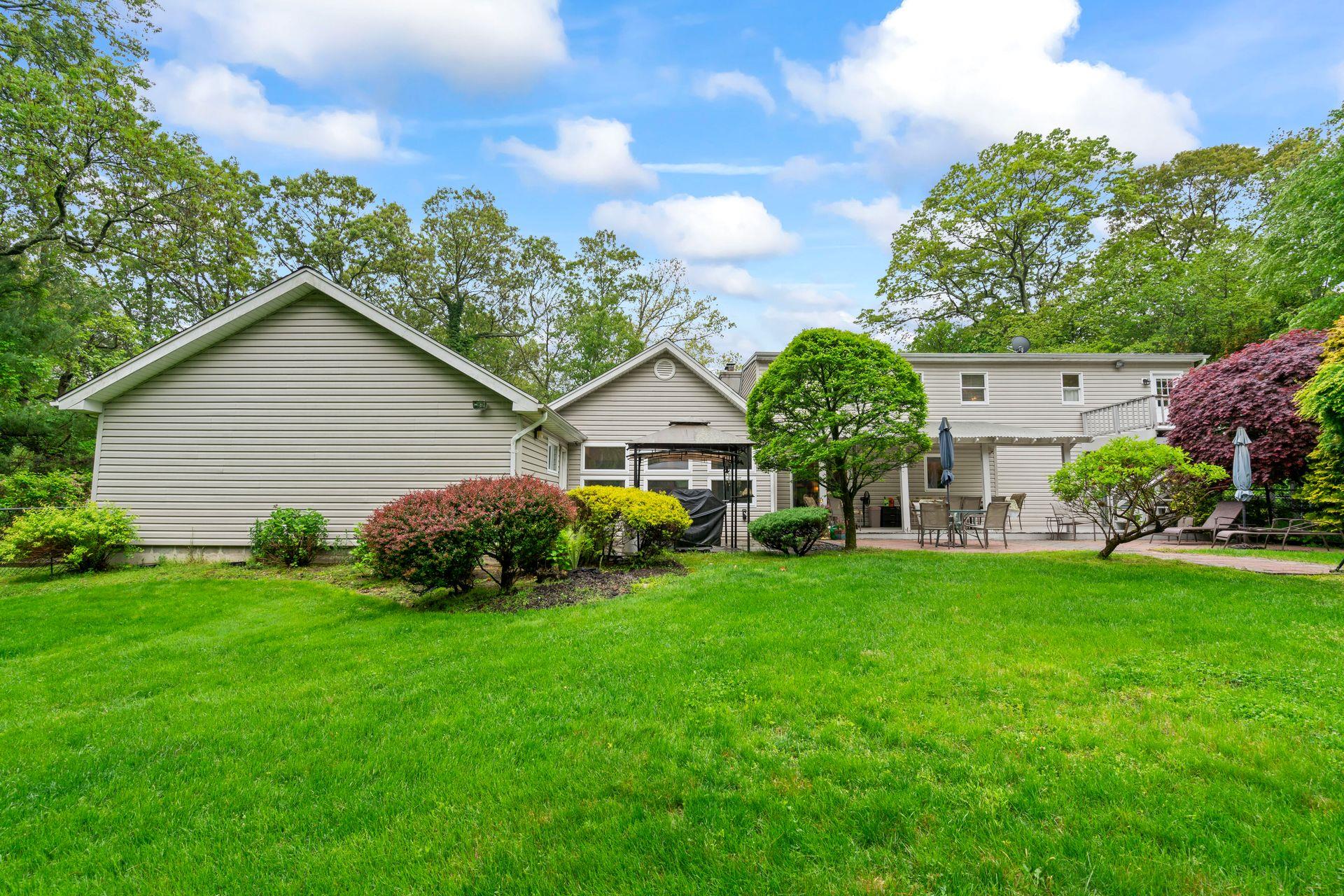 30 Darby Drive, South Huntington, New York image 39
