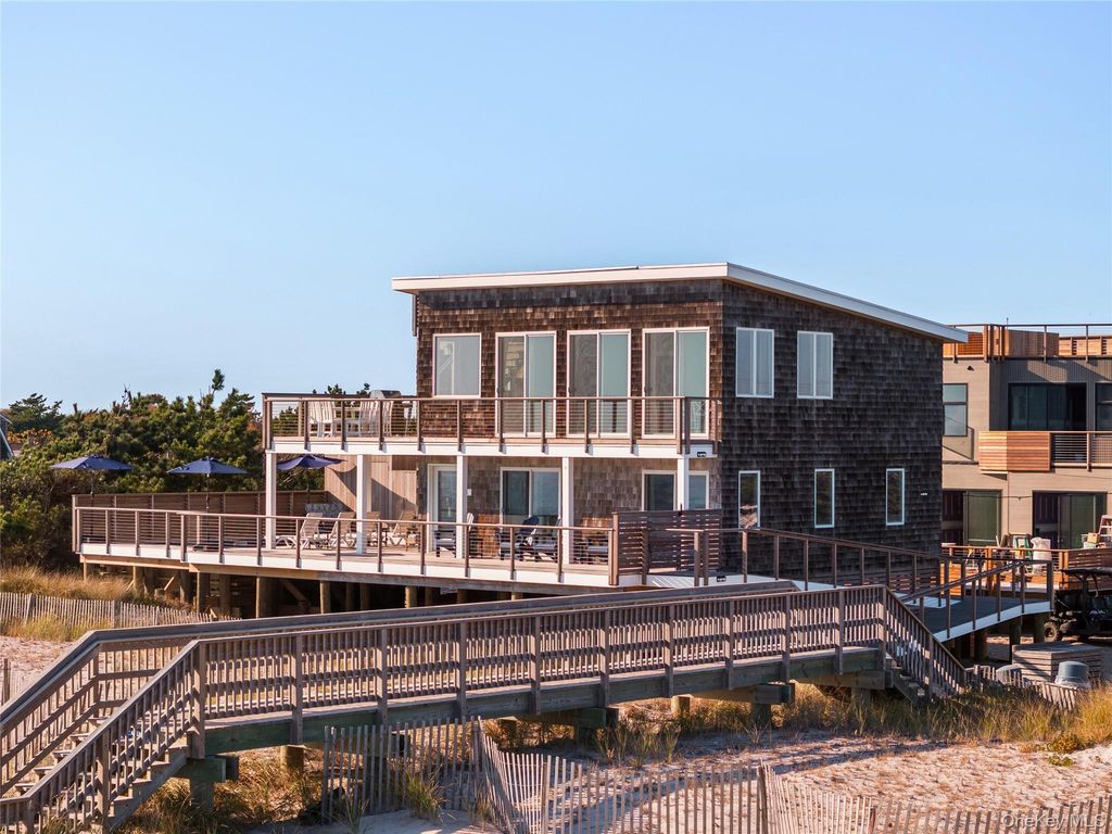 Photo of 37 Traffic Avenue, Ocean Bay Park, NY 11770 (MLS # 977357)