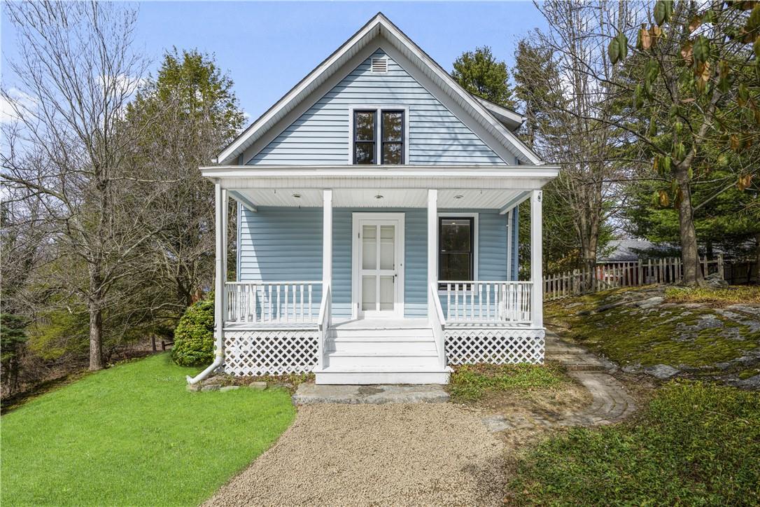 Rental Property at Weber Hill Road, Mahopac, New York - Bedrooms: 3 
Bathrooms: 1 
Rooms: 7  - $4,500 MO.