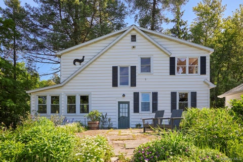 Homes For Sale - 7 Blum Road<br/> Chatham, NY 12075