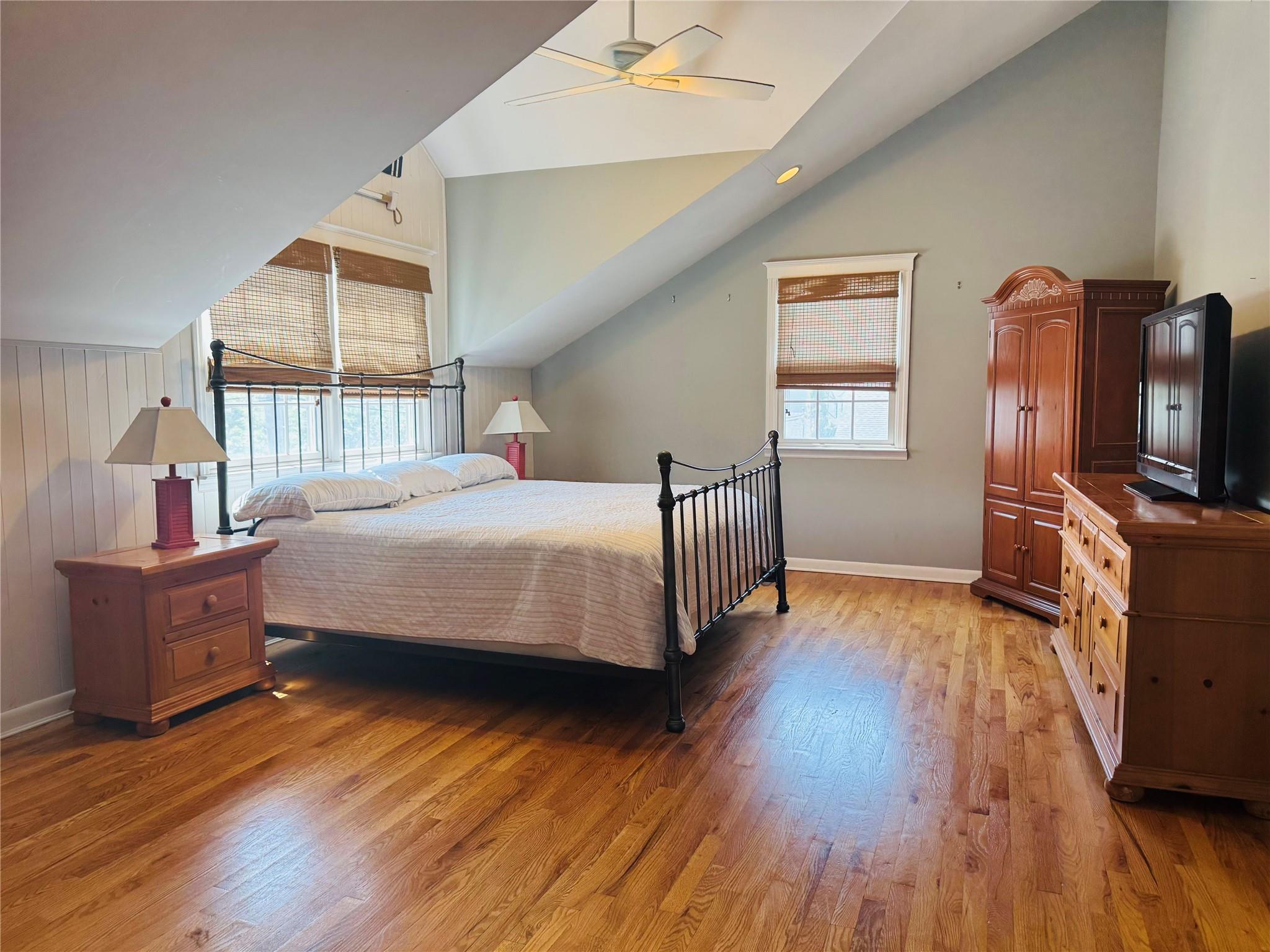 Long Beach, New York 11561, United States, 4 Bedrooms Bedrooms, ,3 BathroomsBathrooms,Residential,Active,167415