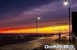 Long Beach, New York 11561, United States, 4 Bedrooms Bedrooms, ,3 BathroomsBathrooms,Residential,Active,167415