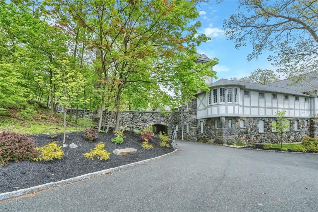 432 Carrollwood Drive, Tarrytown, New York image 35