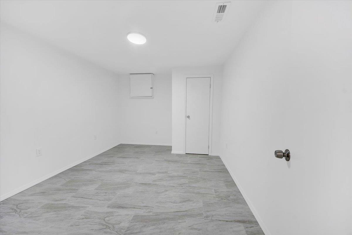 528 Bolton Avenue, Bronx, New York image 24