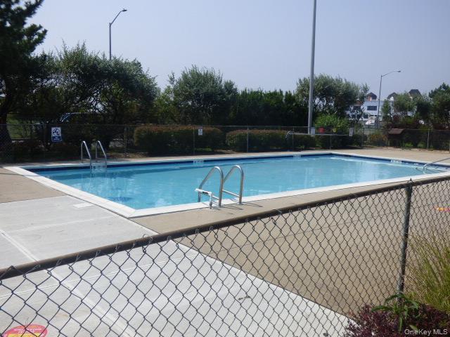 1 Anchorage Way 1401