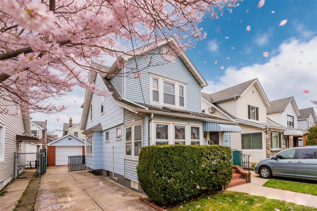 Photo of 9325 71st Drive, Forest Hills, NY 11375 (MLS # 980171)