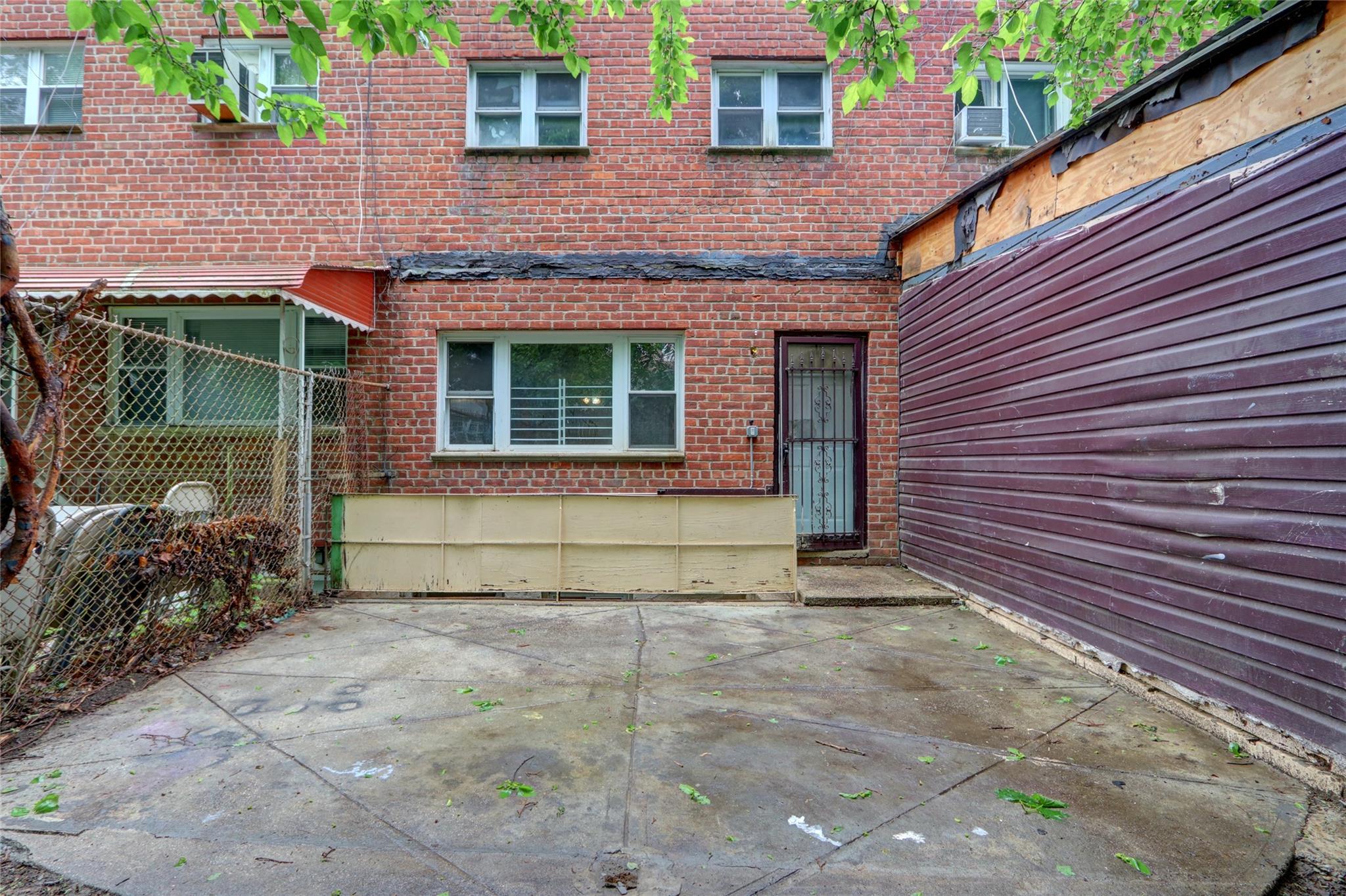 122-52 Springfield Boulevard, Springfield Gardens, New York image 2
