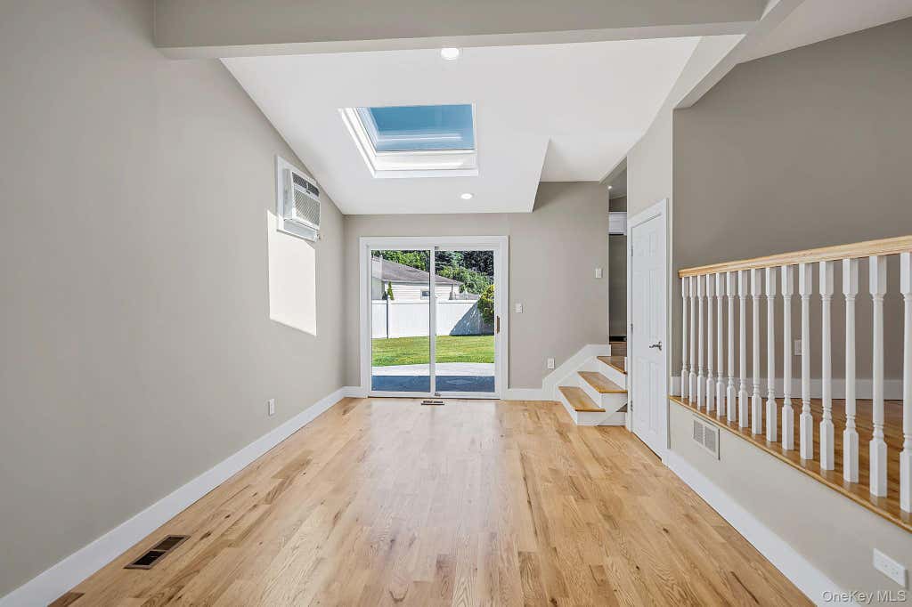 Photo of 12 Sandalwood Drive, Smithtown, NY 11787 (MLS # 1011658)