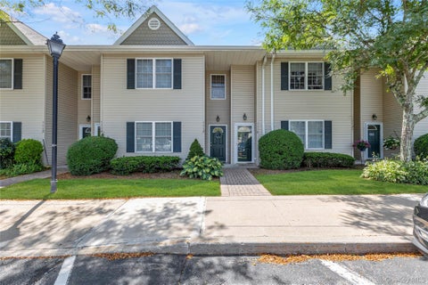 Condo For Sale - 1118 Savoy Drive<br/> Melville, NY 11747